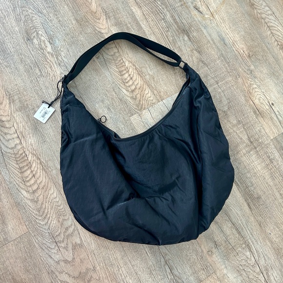 NEW Alo Yoga Om The Go Gym Sling Bag. - Picture 3 of 7